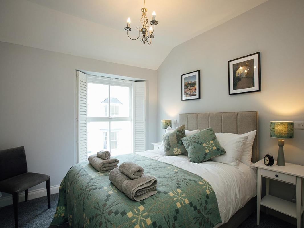 The Townhouse Hotel Тенби Екстериор снимка